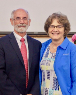 Professor Kim Reece (R) with VIMS Dean & Director John Wells following the Awards Ceremony.